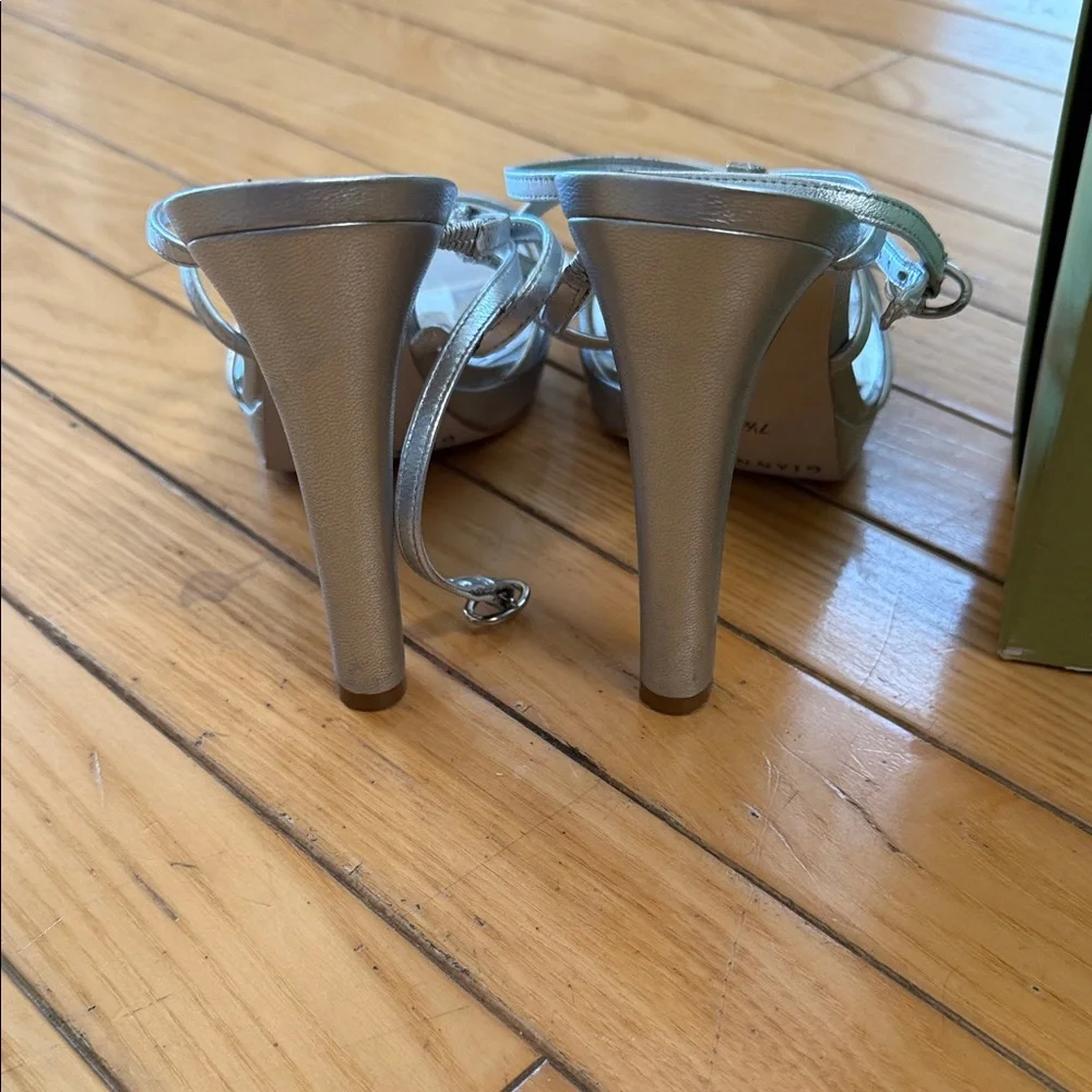 Gianni Bini Glamour Metallic Silver Strappy Heels - Picture 4 of 7